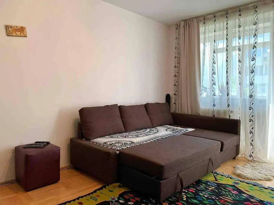 Central Apartment Muncii Area Netflix Bukarest