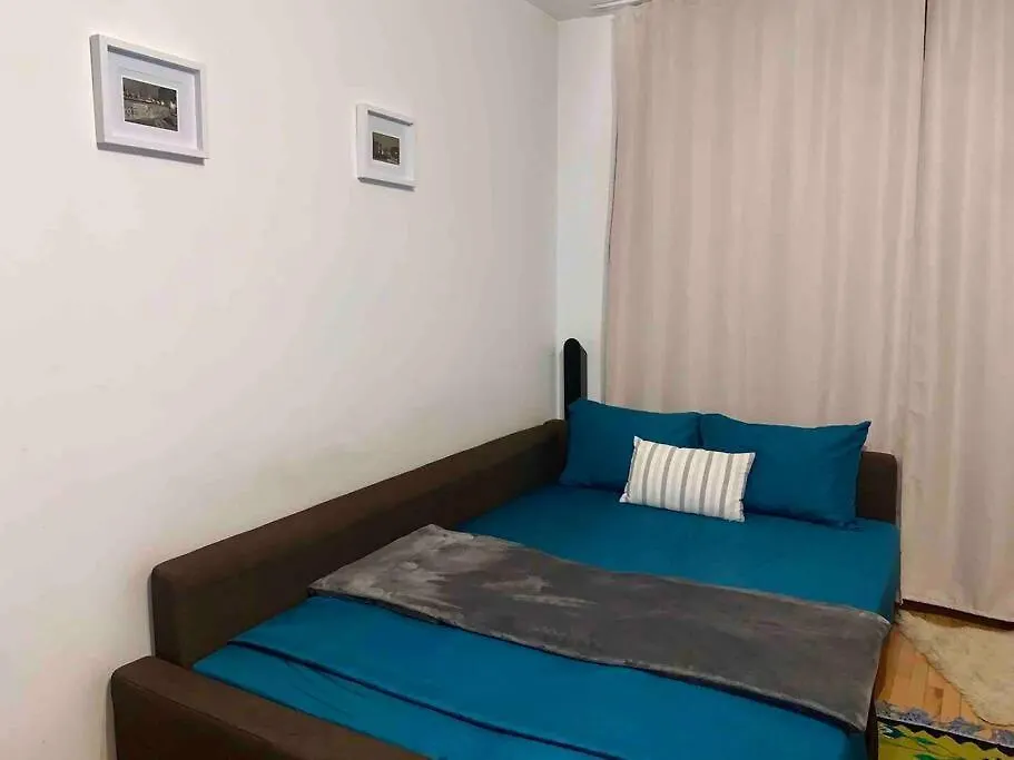 Central Apartment Muncii Area Netflix Bukarest Rumänien