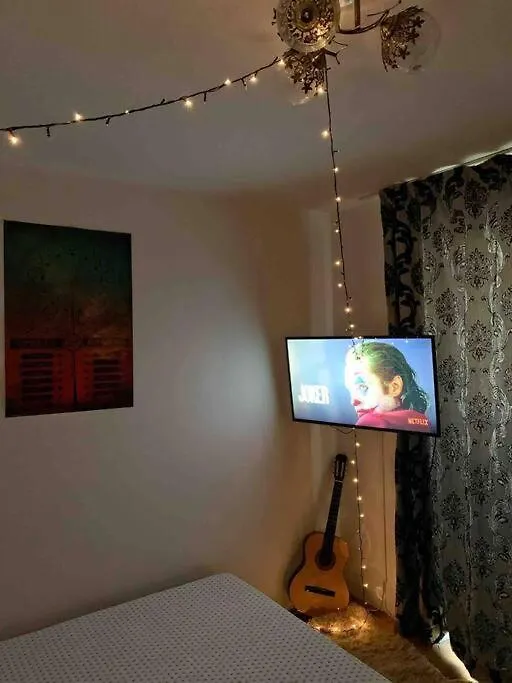 Central Apartment Muncii Area Netflix Bükreş