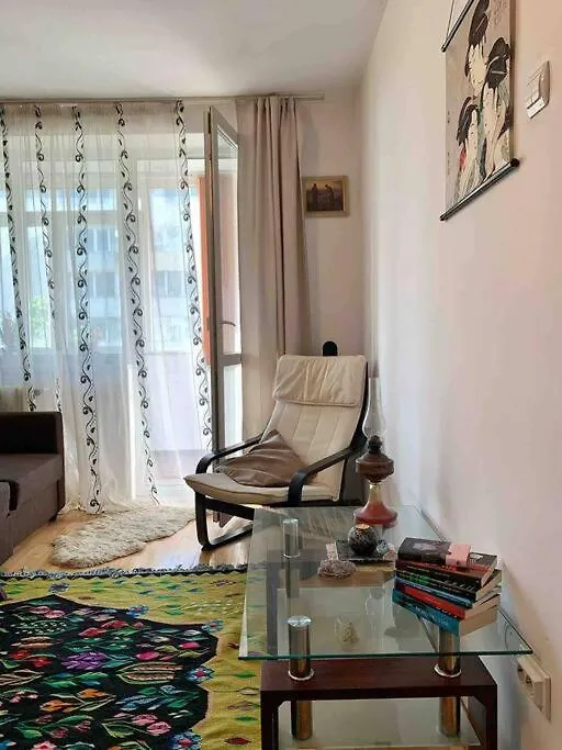 Central Apartment Muncii Area Netflix Bukarest