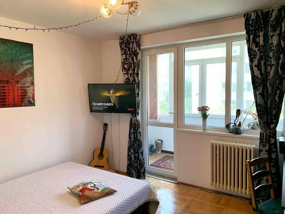 Central Apartment Muncii Area Netflix Bukarest